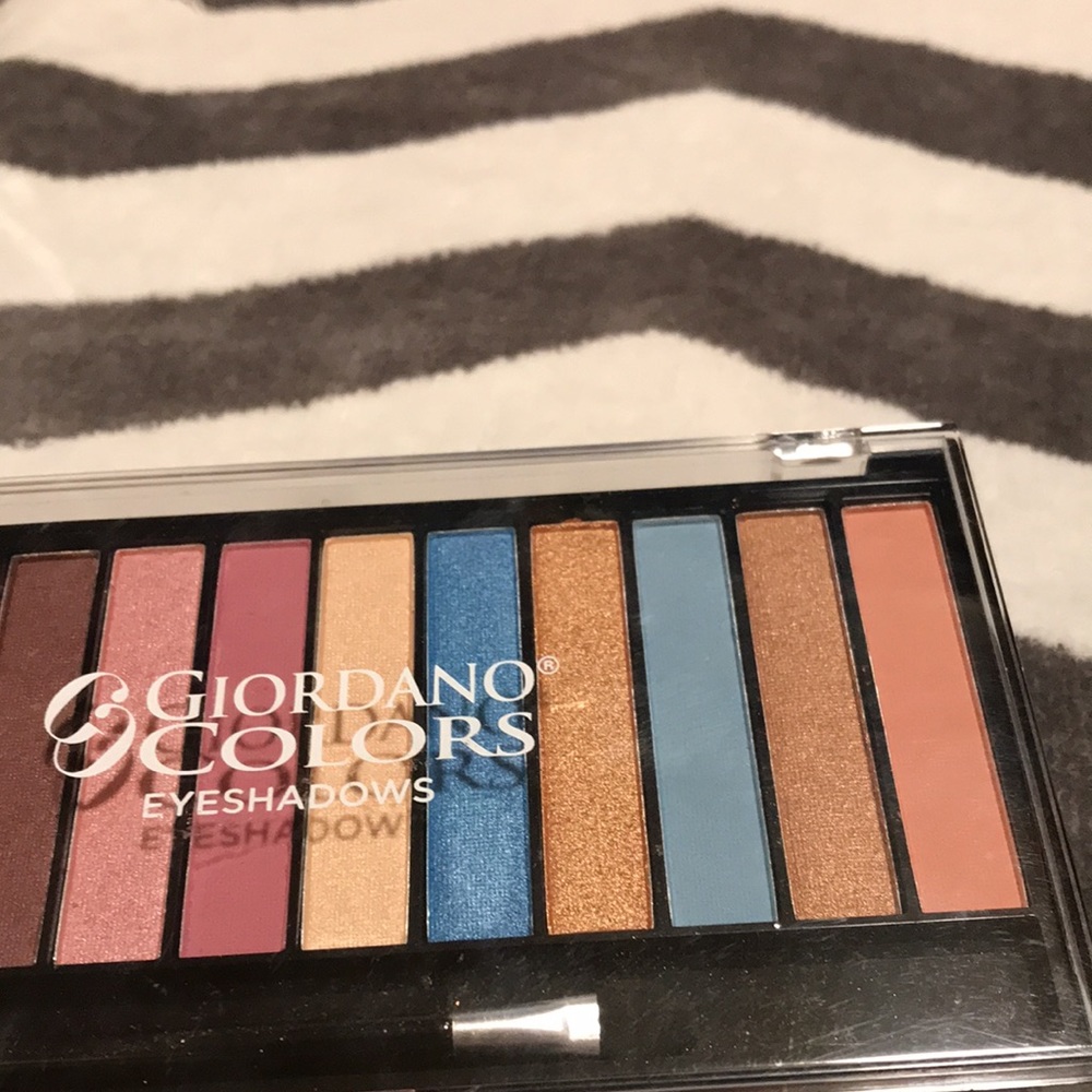 GIORDANO COLORS EYESHADOWS - Picture 4 of 5